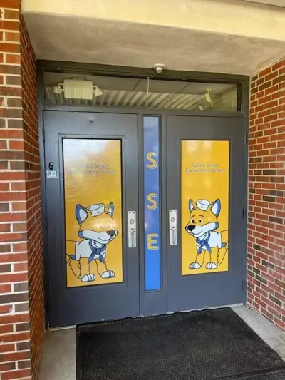 Window Graphics Photo